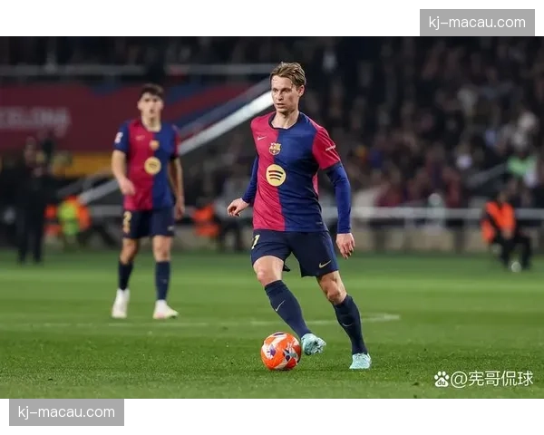 解析巴萨进攻体系 高位逼抢造就102球纪录